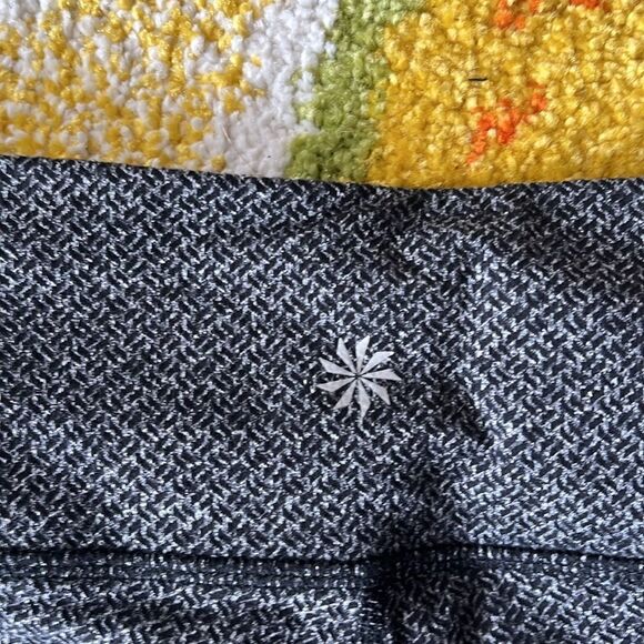 ATHLETA DRIFTER LEGGINGS SIZE LARGE - Picture 7 of 8